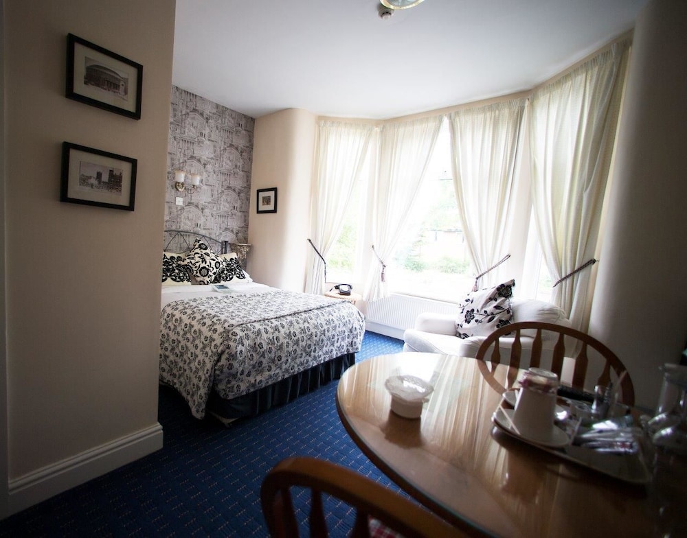 The Ascott 31/50