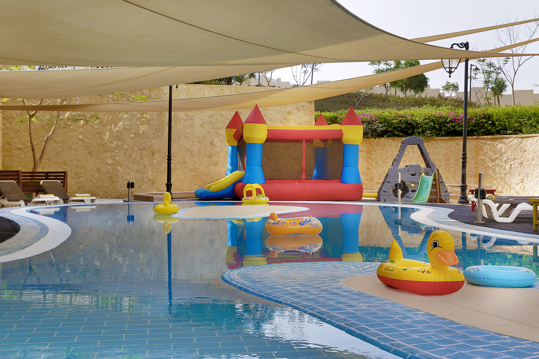 Crowne Plaza Jordan Dead Sea Resort and Spa 66/74