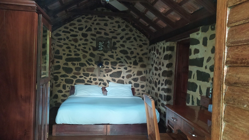 Elephant Valley Eco Farm Hotel 29/54