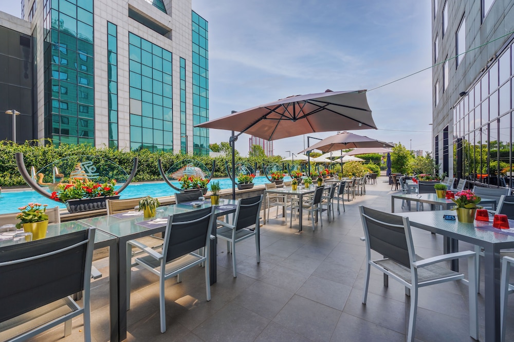 iH Hotels Milano Lorenteggio 50/61