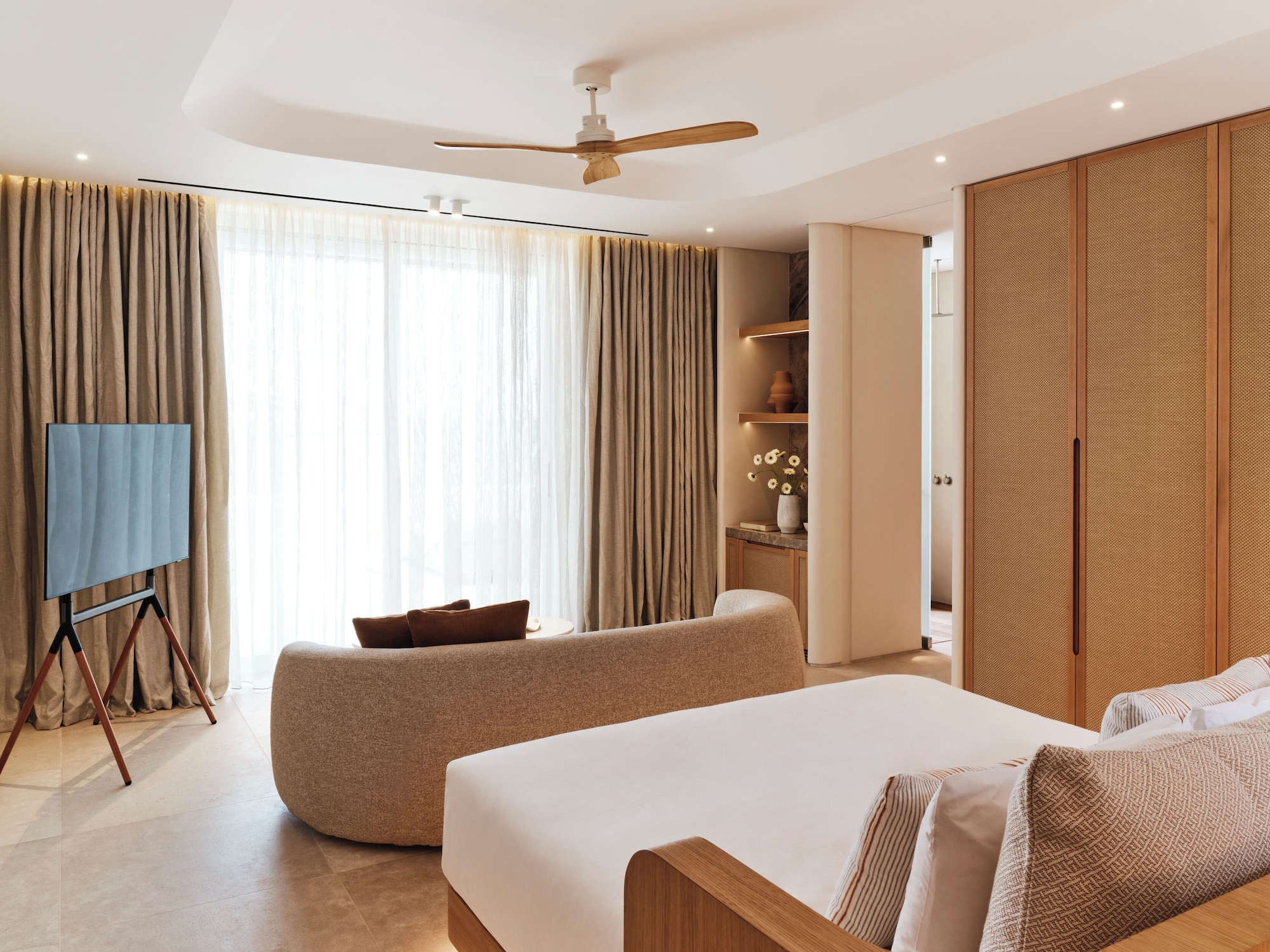 GRAND, COAST, SUITE, POOL AND SEA VIEW