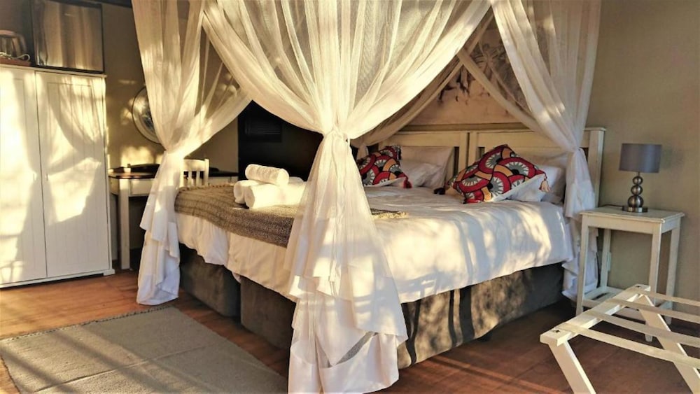 Panzi Lodge 16/50
