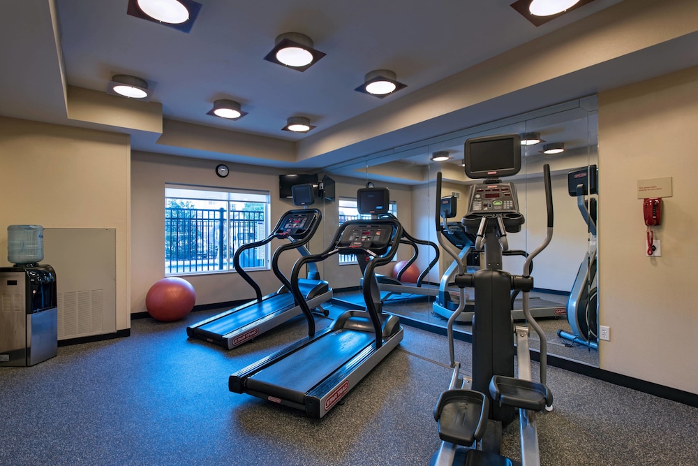 TownePlace Suites Fayetteville Cross Creek 20/35