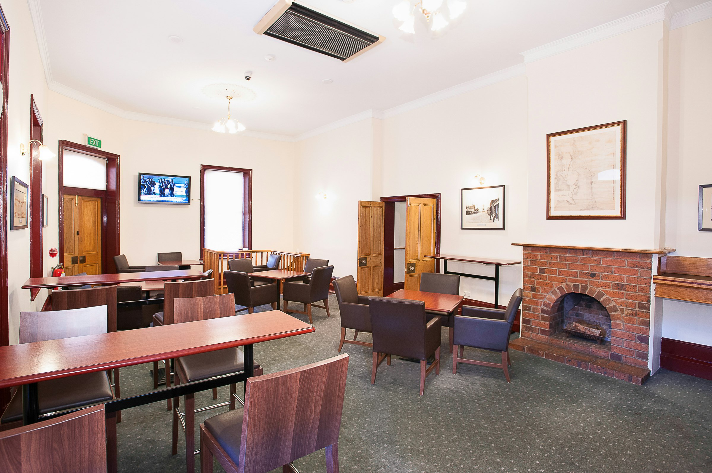 Standpipe Golf Motor Inn 35/48