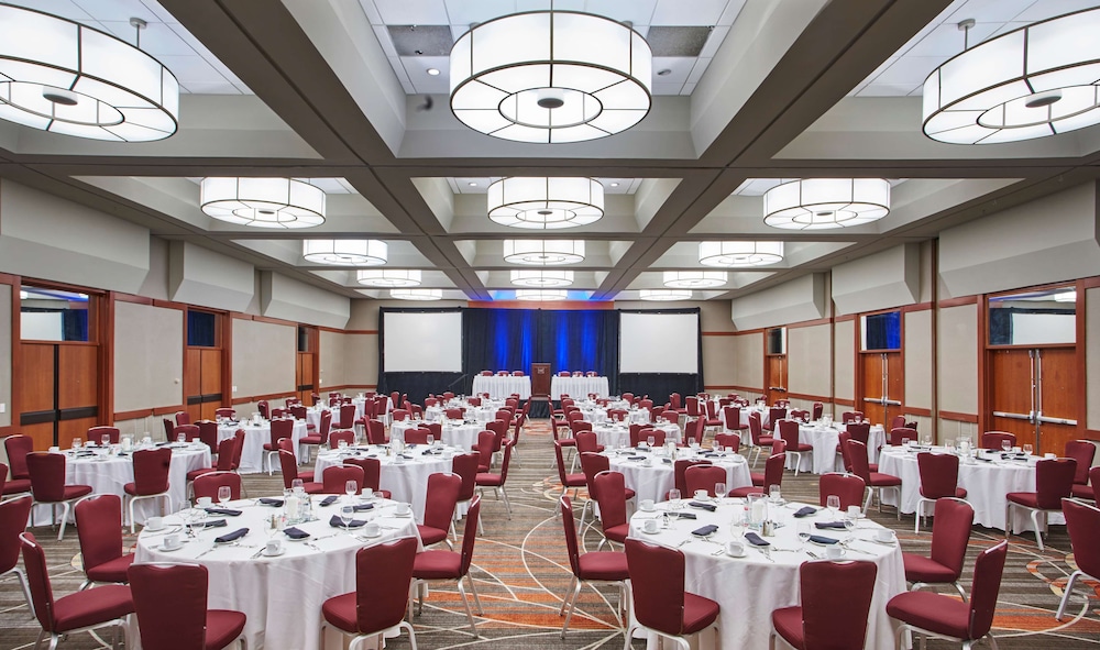 Hyatt Regency Lexington 20/30