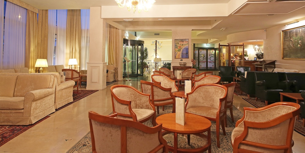 Hotel Savoy Palace 54/67