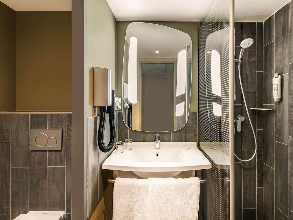Ibis Budapest Castle Hill 16/77