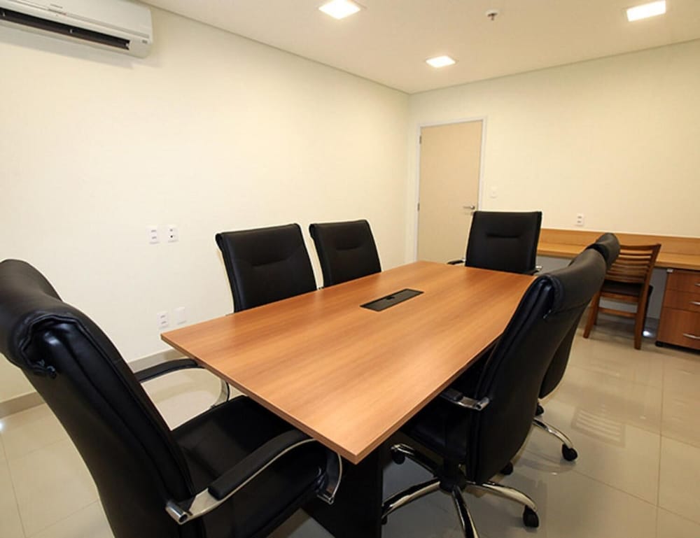 Porto Feliz Executive Hotel 40/50