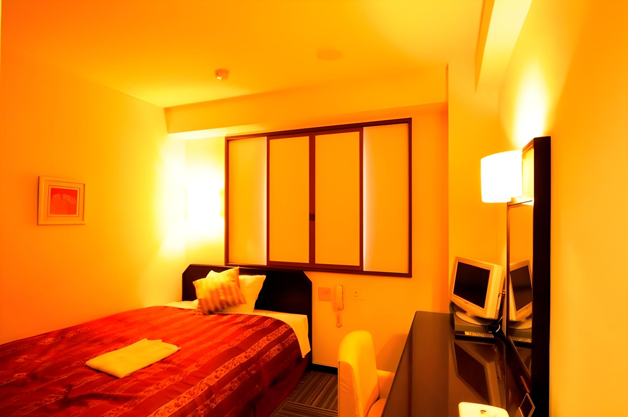 Standard, Single, Semi Double Bed, Smoking