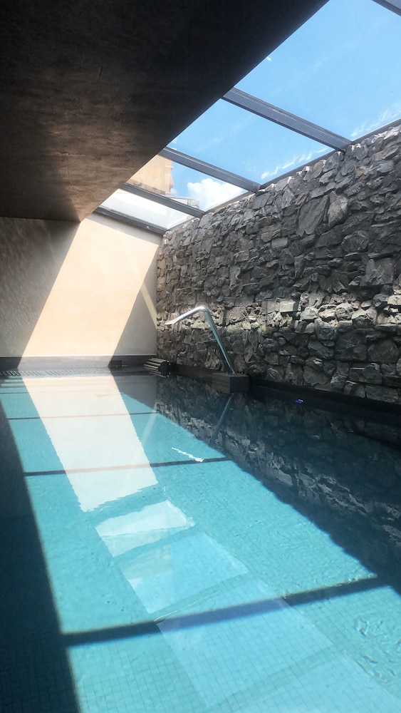 Hotel de Rougemont and Spa 32/50