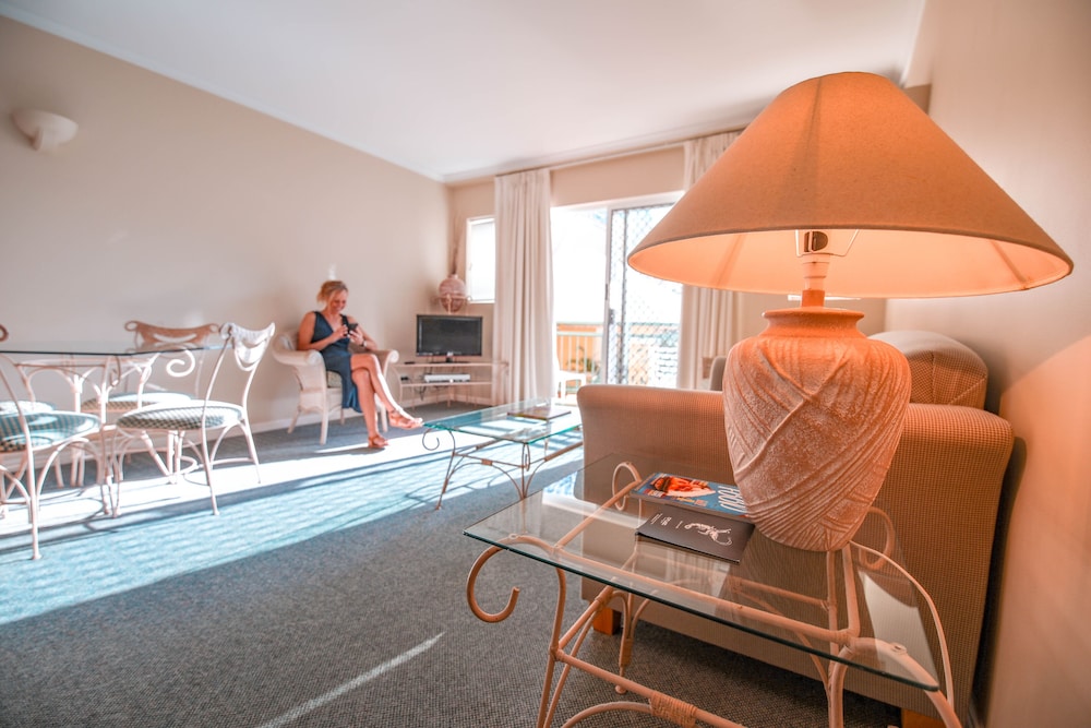 Il Palazzo Boutique Apartment Hotel 26/50
