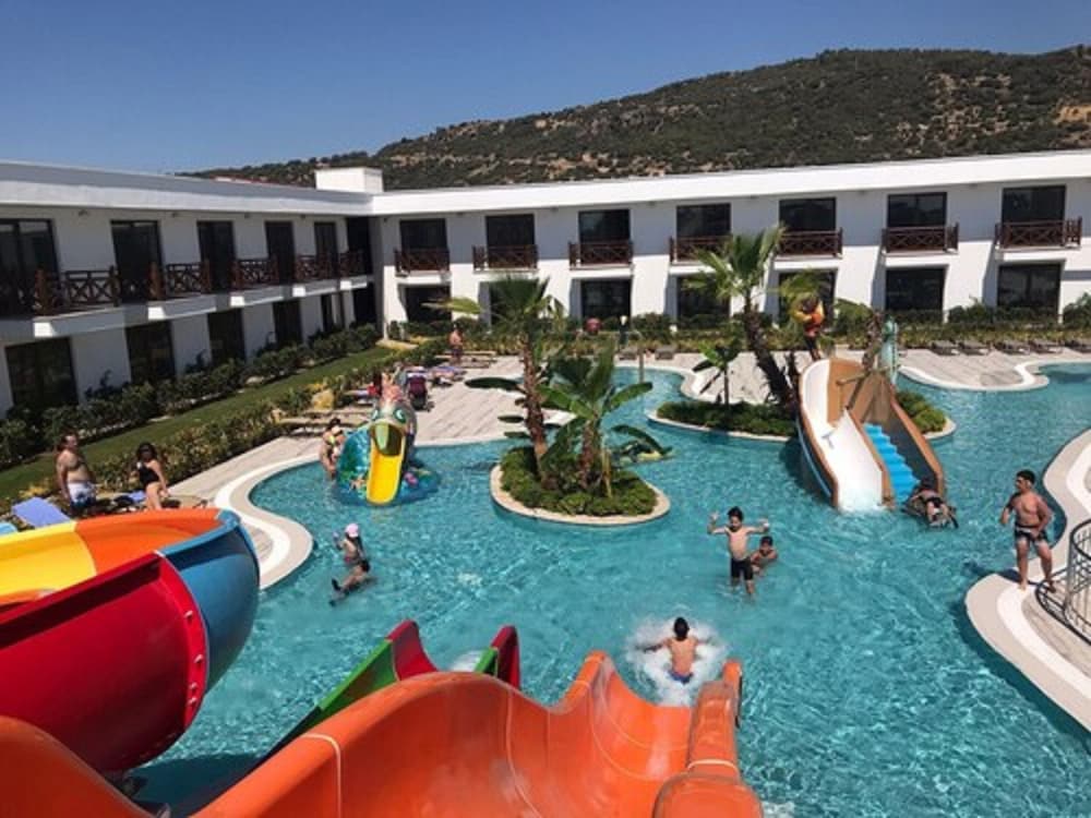 Assos Barbarossa Hotel 65/74