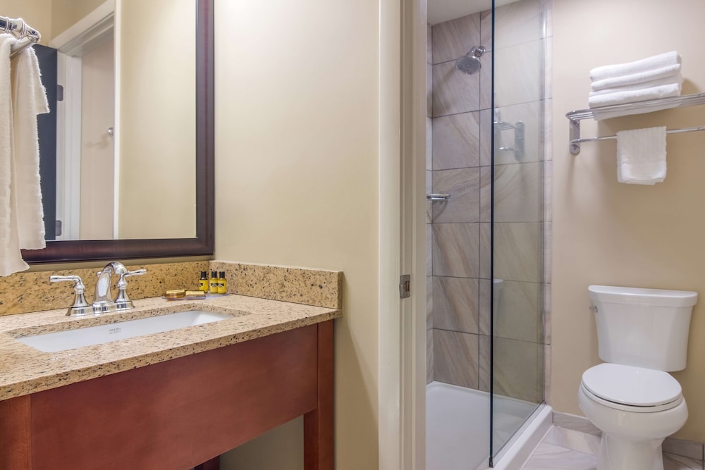 Best Western Plus Traverse City 7/39