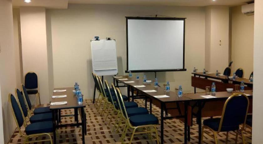 D Anaya Hotel Bogor 50/58