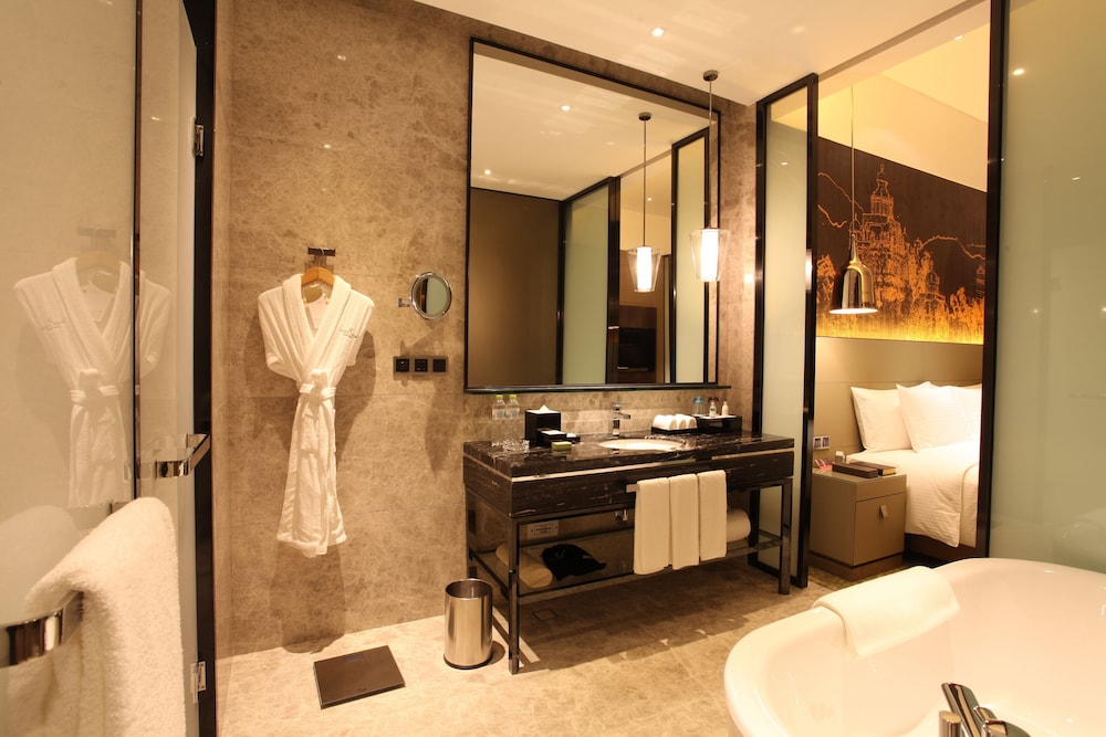 Wanda Realm Jiangmen 10/58