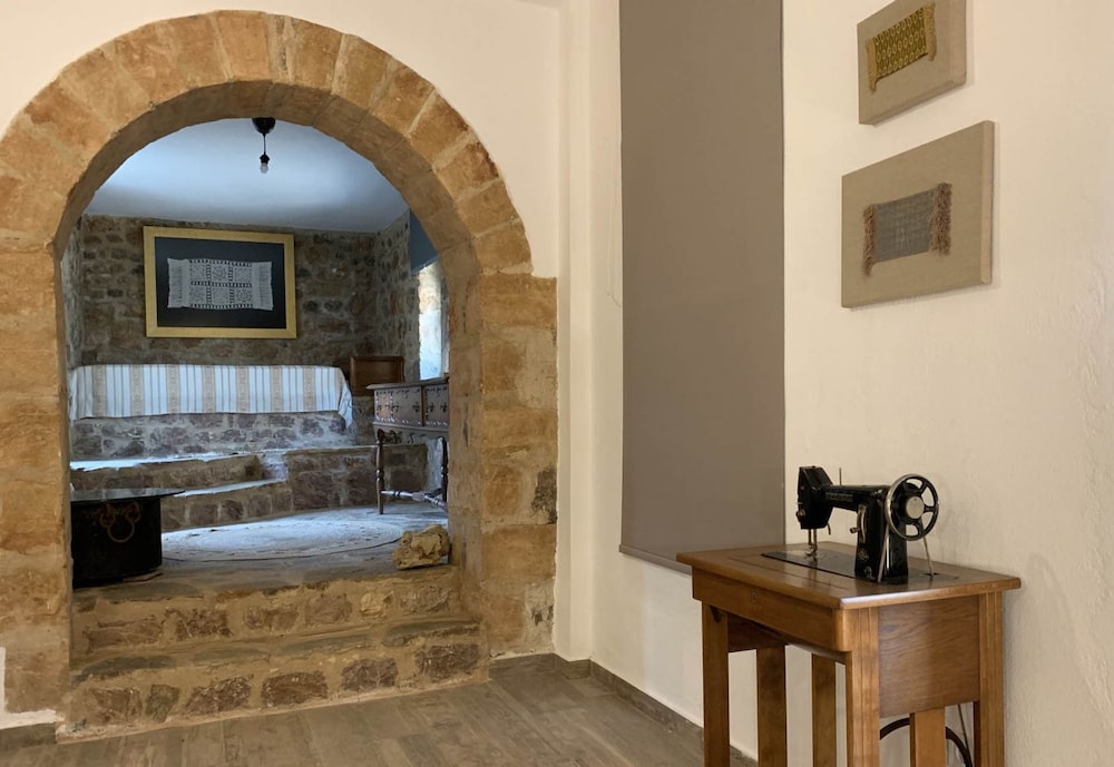Villa Vager Mani 50/50