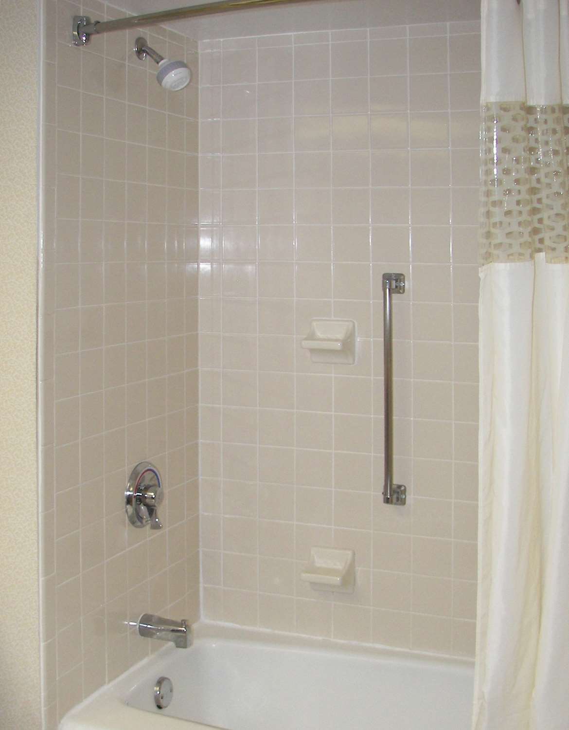 Hampton Inn By Hilton Milwaukee Northwest 28/28
