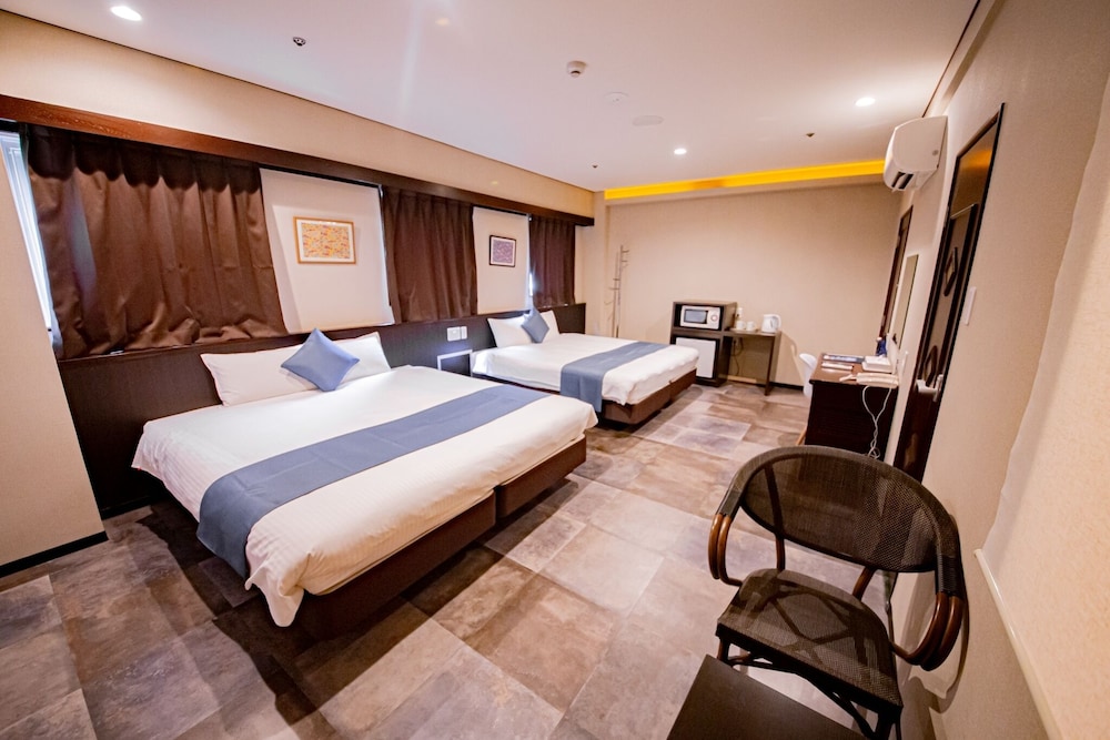 Rycom Crystal Hotel 21/59