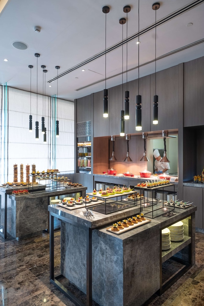 Doubletree By Hilton Putrajaya Lakeside 7/49
