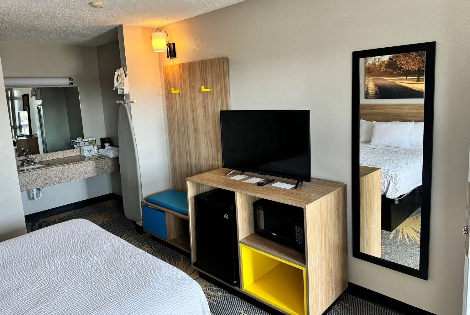 Days Inn by Wyndham Cloverdale Greencastle 22/50