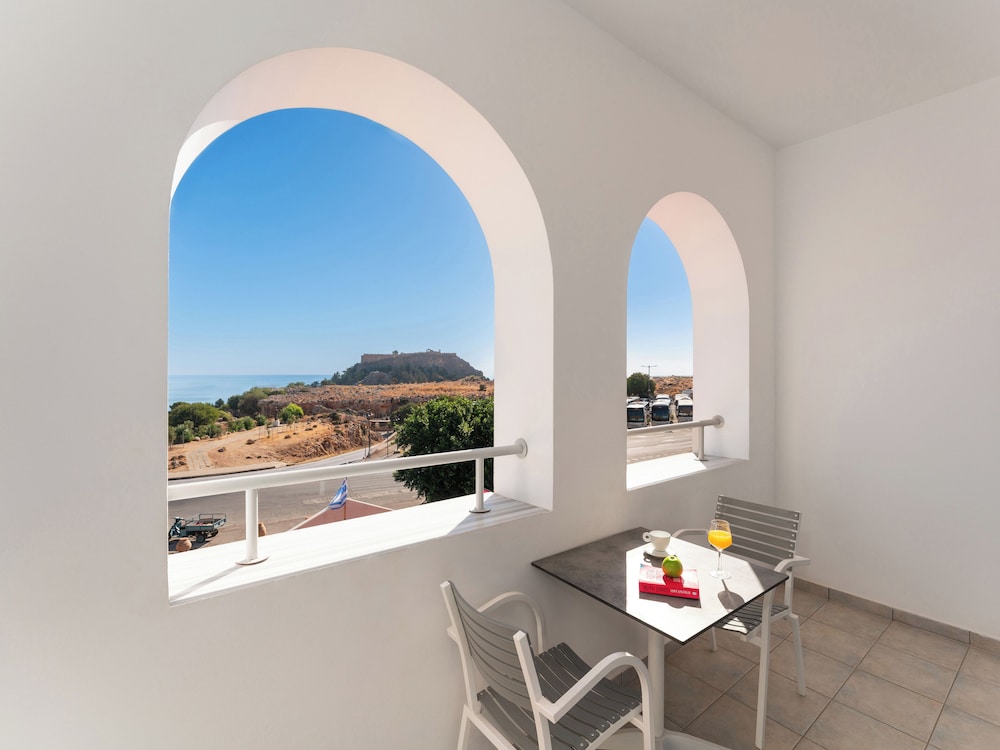 Lindos Portes Suites 32/45