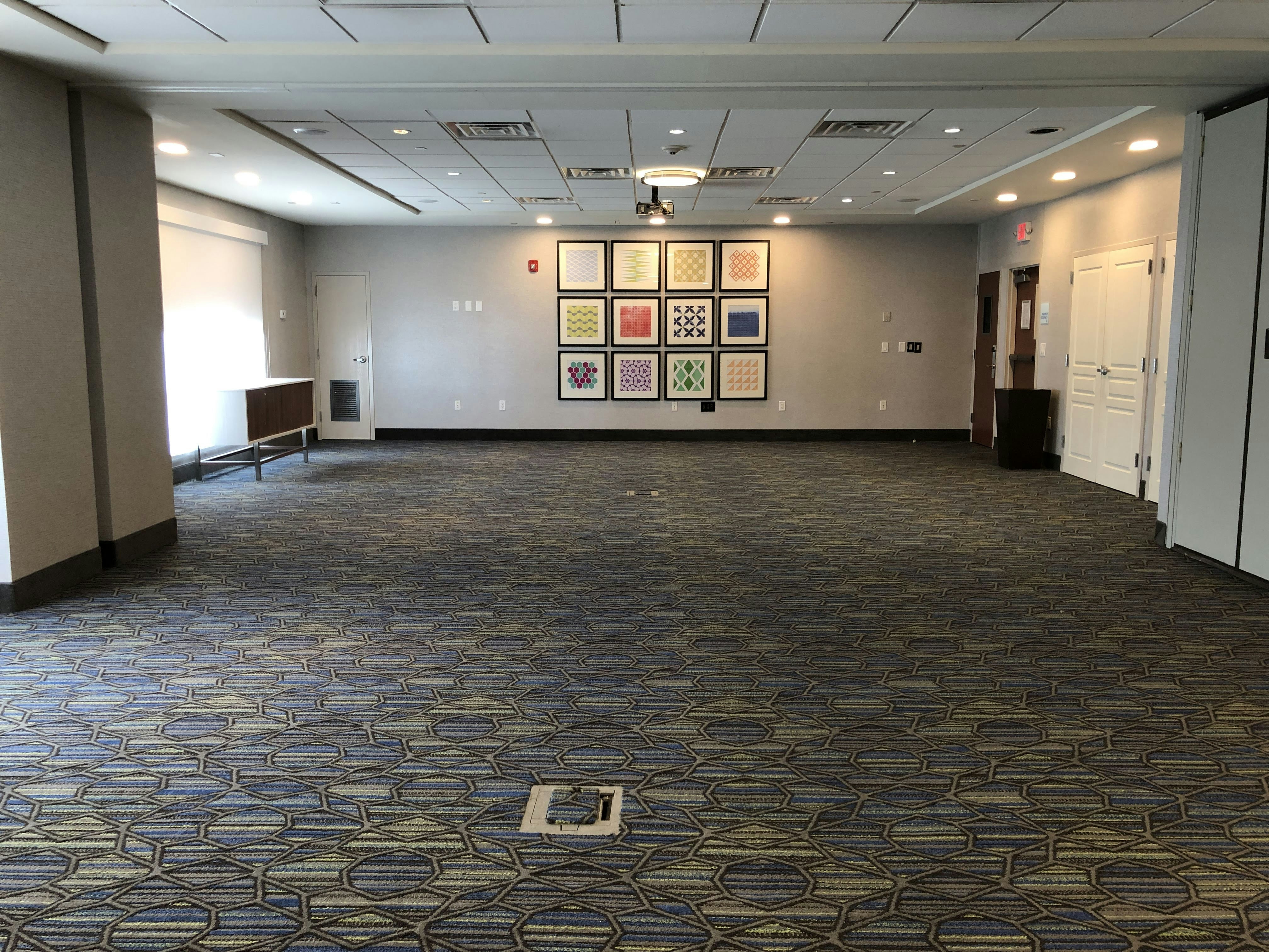 Holiday Inn Express Jacksonville Beach 7/45