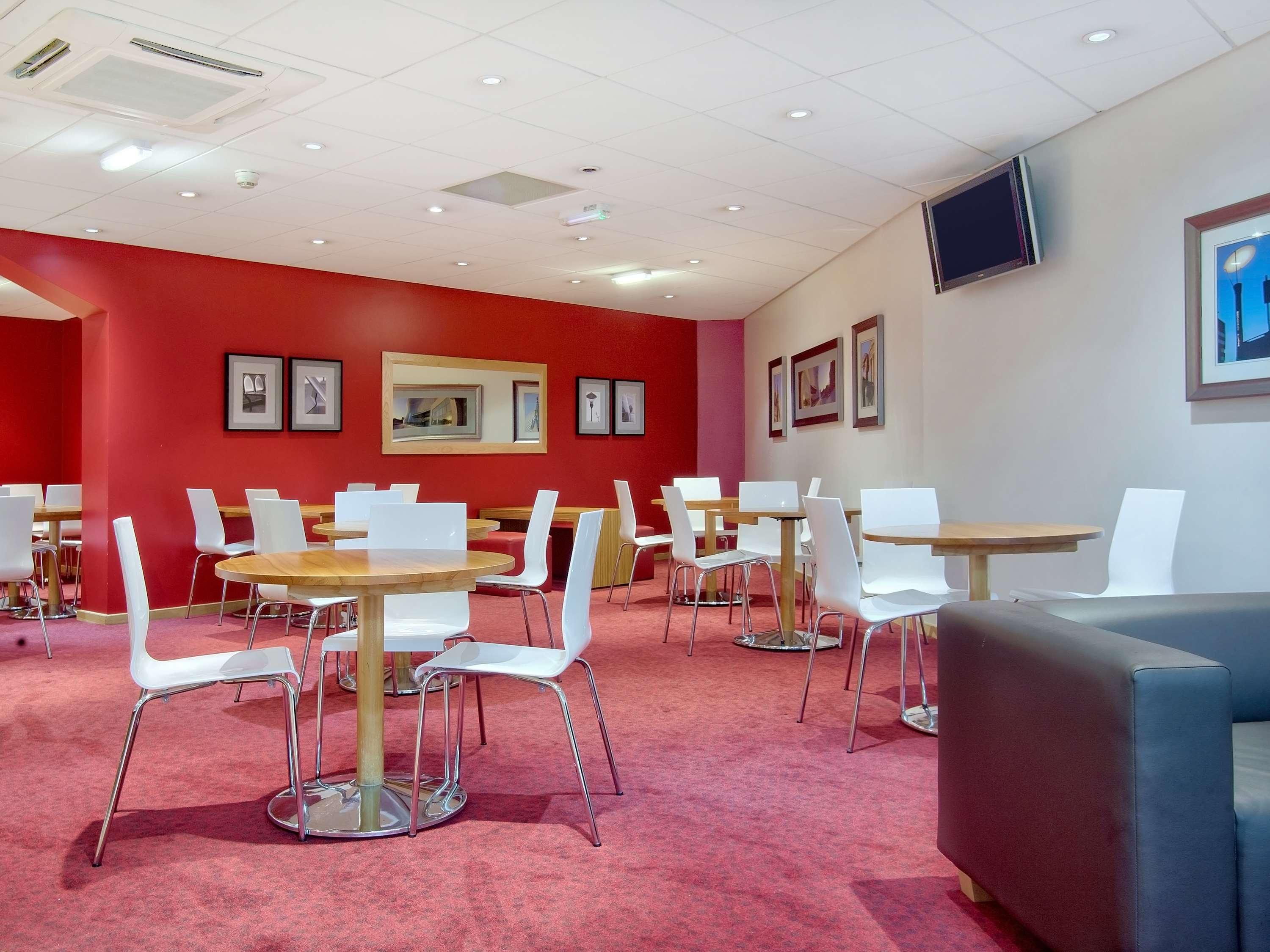 Travelodge Birmingham Central Broadway Plaza 12/19