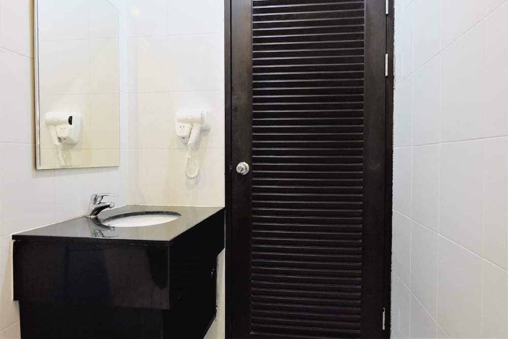 Nai Yang Beach Hotel 23/23