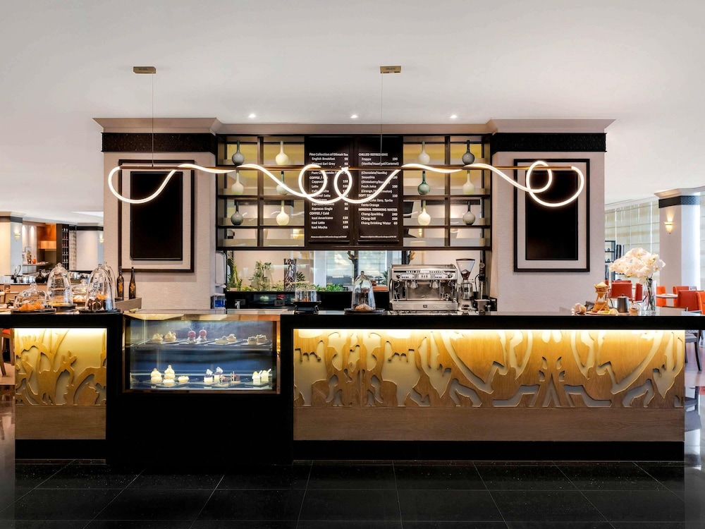 Grand Mercure Bangkok Atrium 10/72