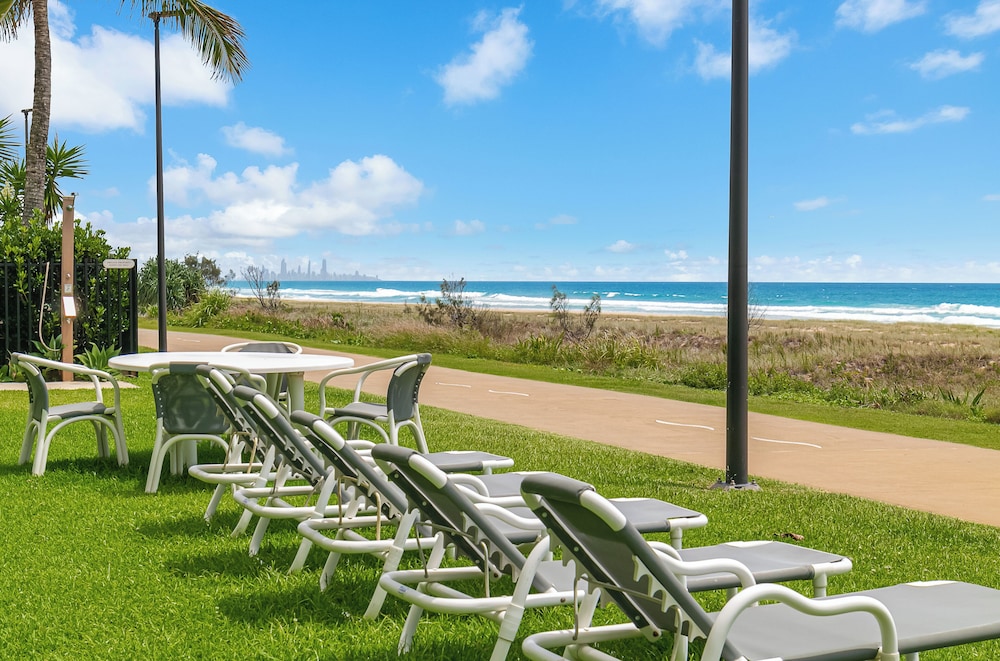 OCEANSIDE RESORT 49/58