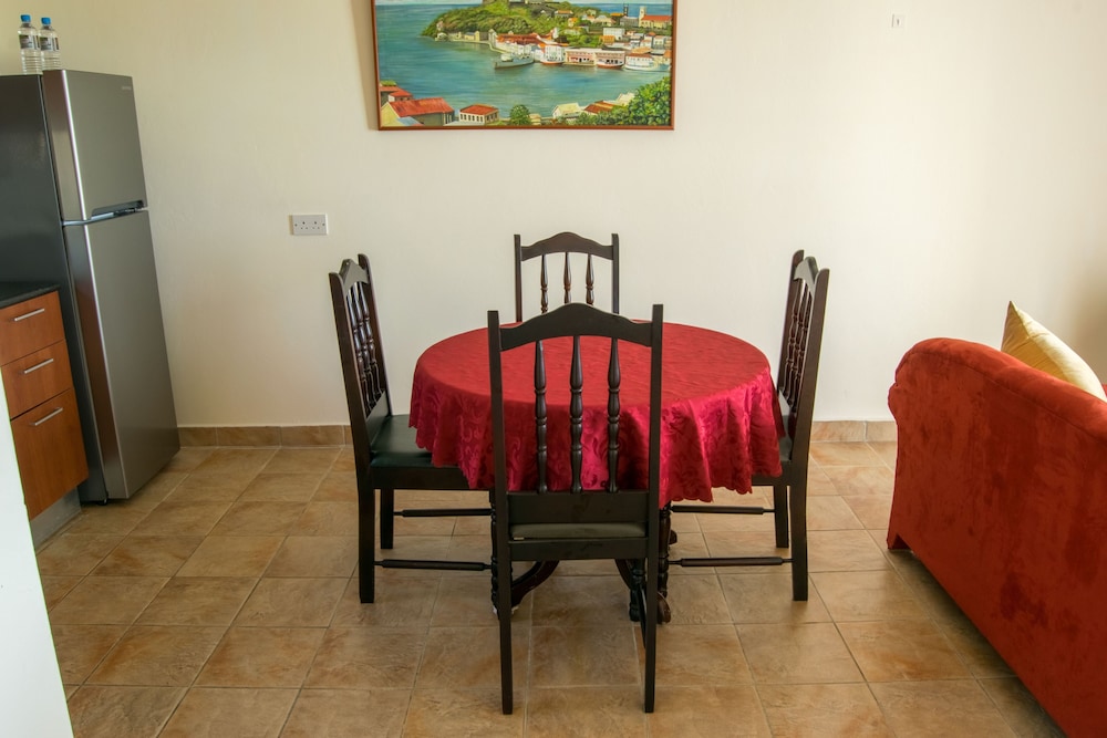 Siesta Hotel 45/75
