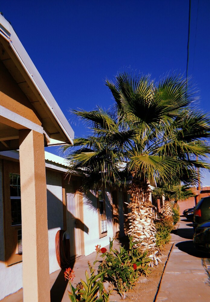 Desert Inn 3/49