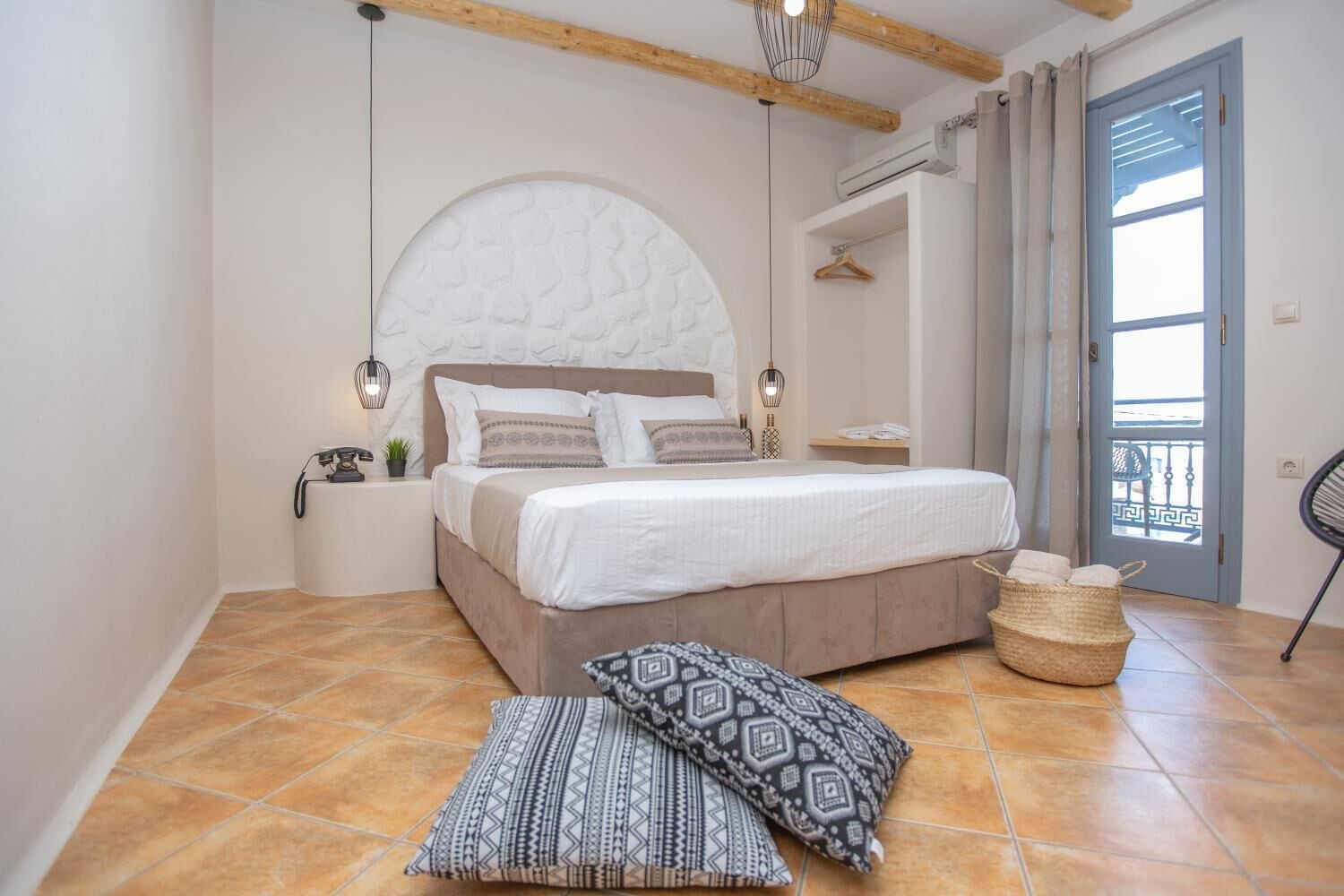 Family, Triple, 1 Double and 1 Single Bed, Pool View