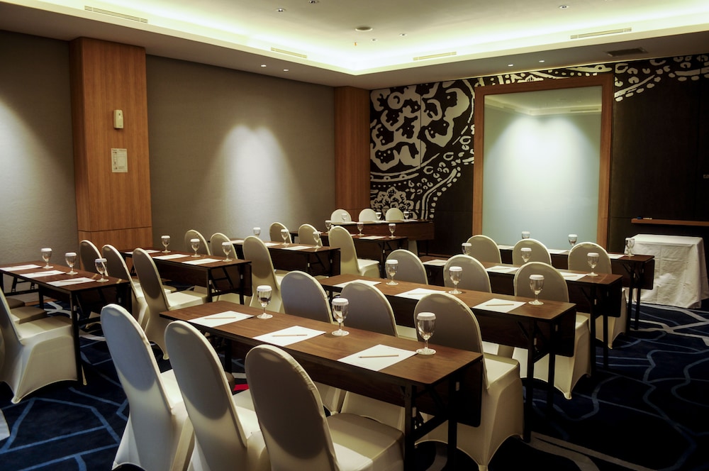 Mercure Solo 37/50