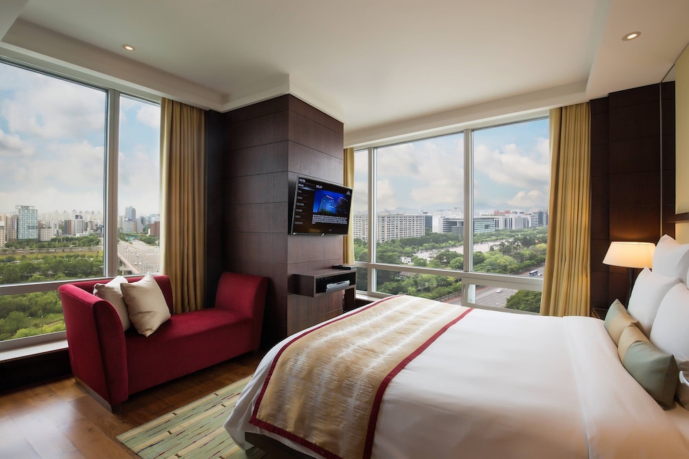 Yeouido Park Centre Seoul Marriott Executive Apartments 10/34
