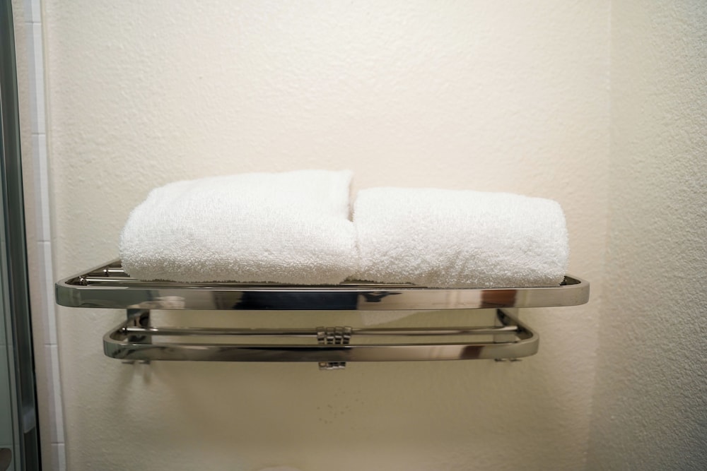 Horizon Inn & Suites photo3