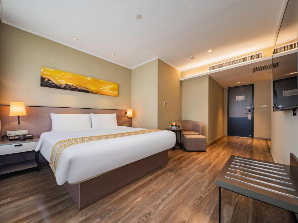 Home Inn Plus (Xi'an High Tech Zone Jinye No. 1 Zhangba No. 4 Subway Station Store) 27/58