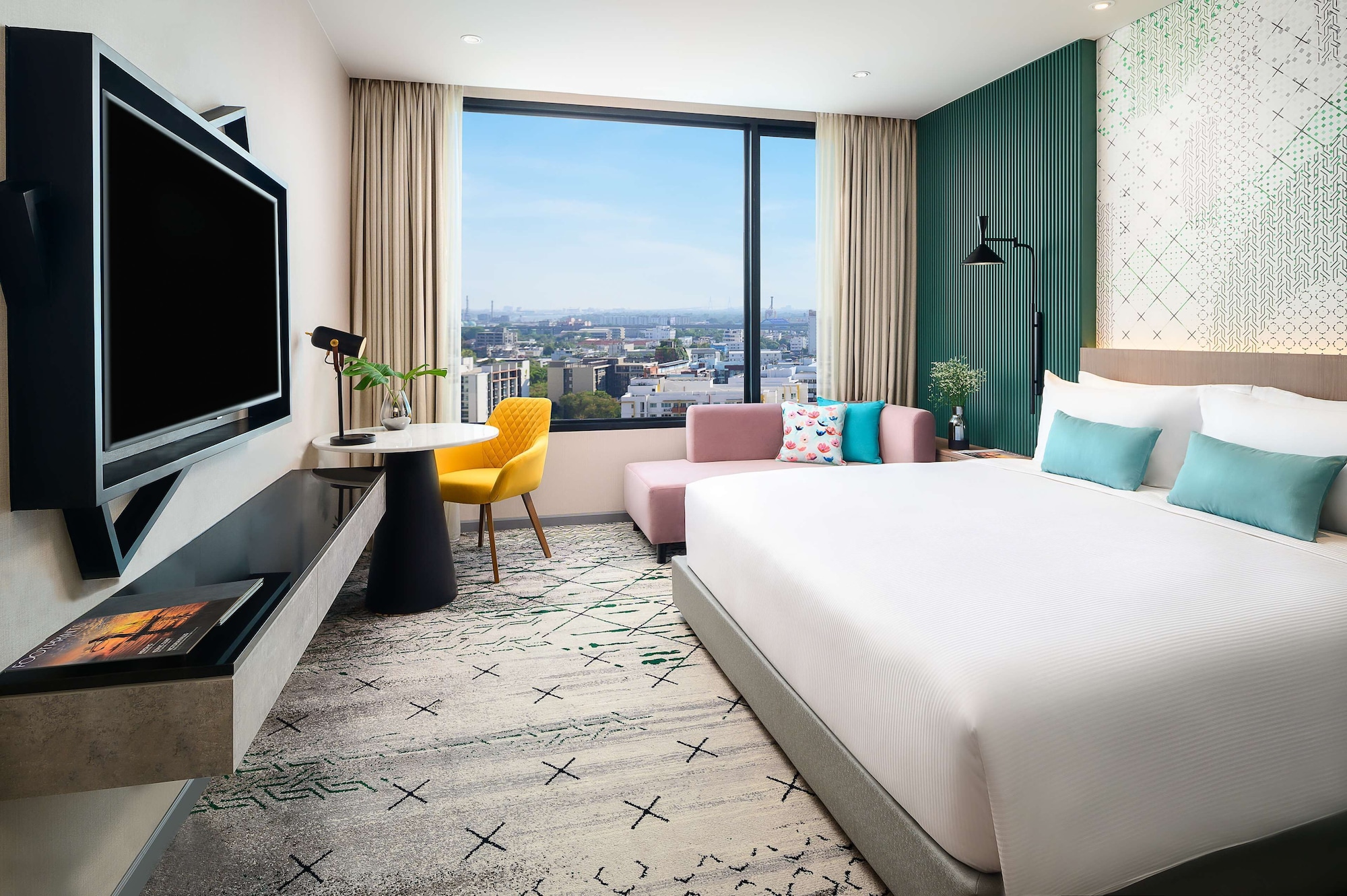 Superior Skyline Twin, Avani Sukhumvit Bangkok 4/10