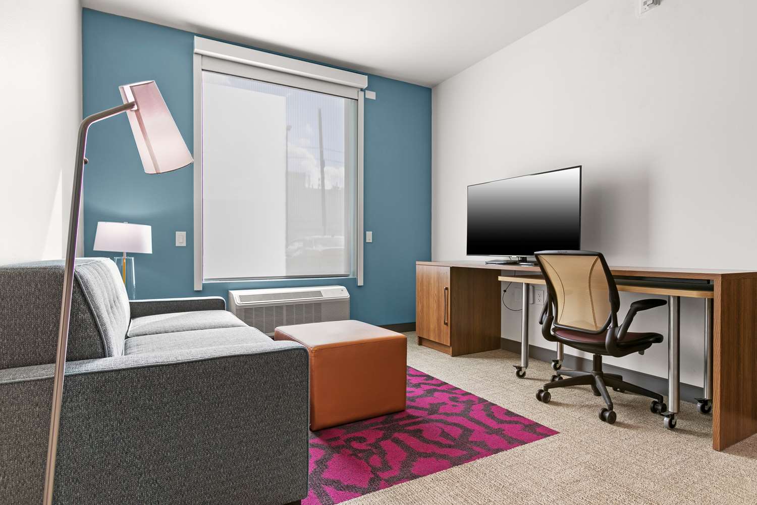 Home2 Suites by Hilton Phoenix Downtown 26/32