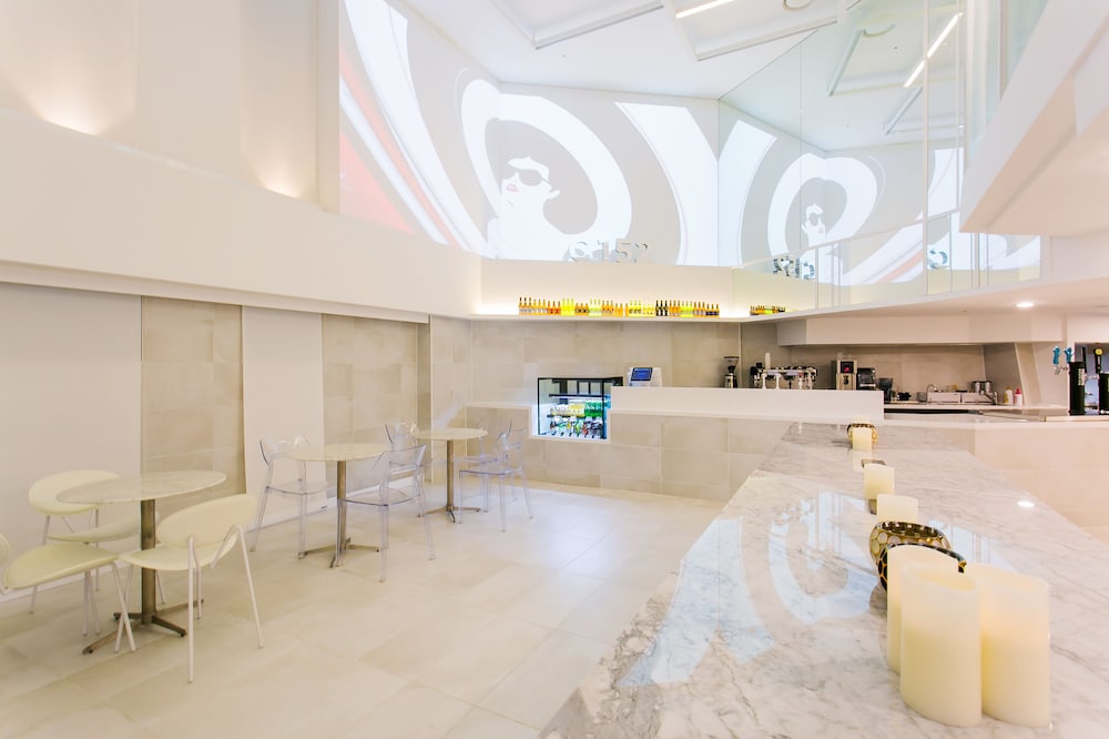 H Avenue Hotel Shinchon & Idae 30/50