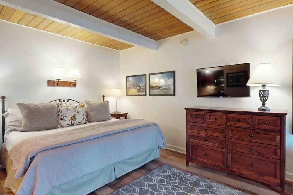Aspenwood a Destination by Hyatt Residence 13/80