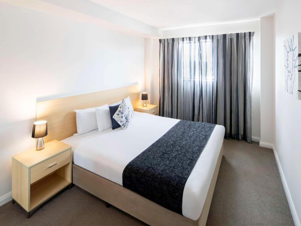 شقة بسرير كوين، Mantra Castle Hill Sydney 2/4