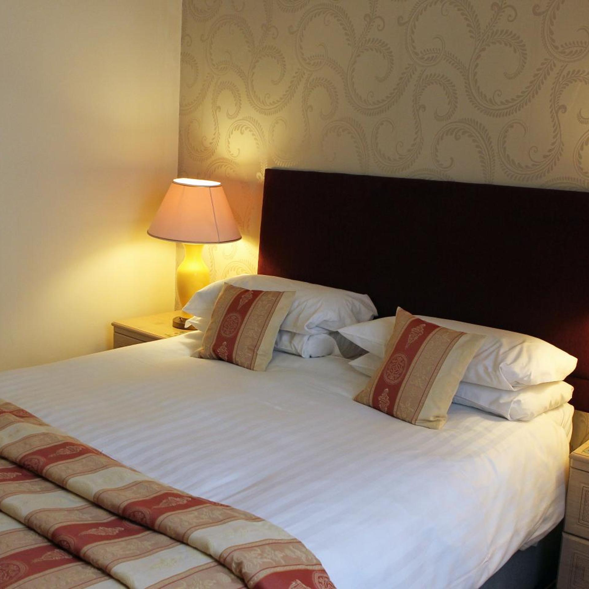 The Eskdale Hotel 8/50