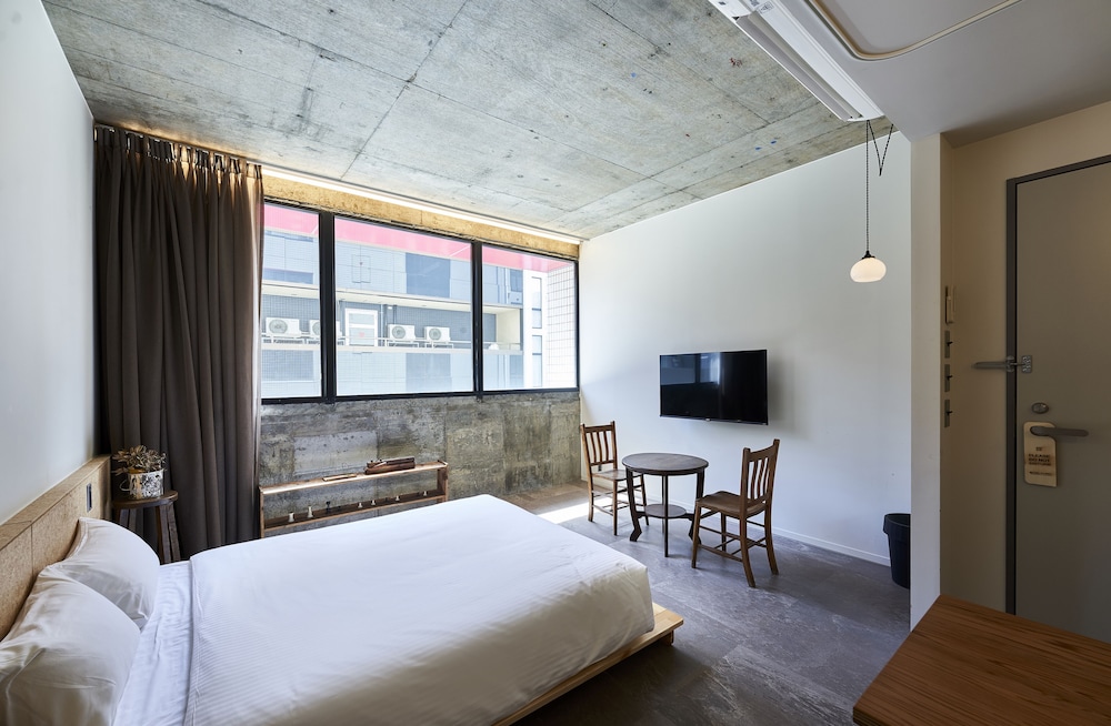 COLLECTION, SUPERIOR, DOUBLE BED