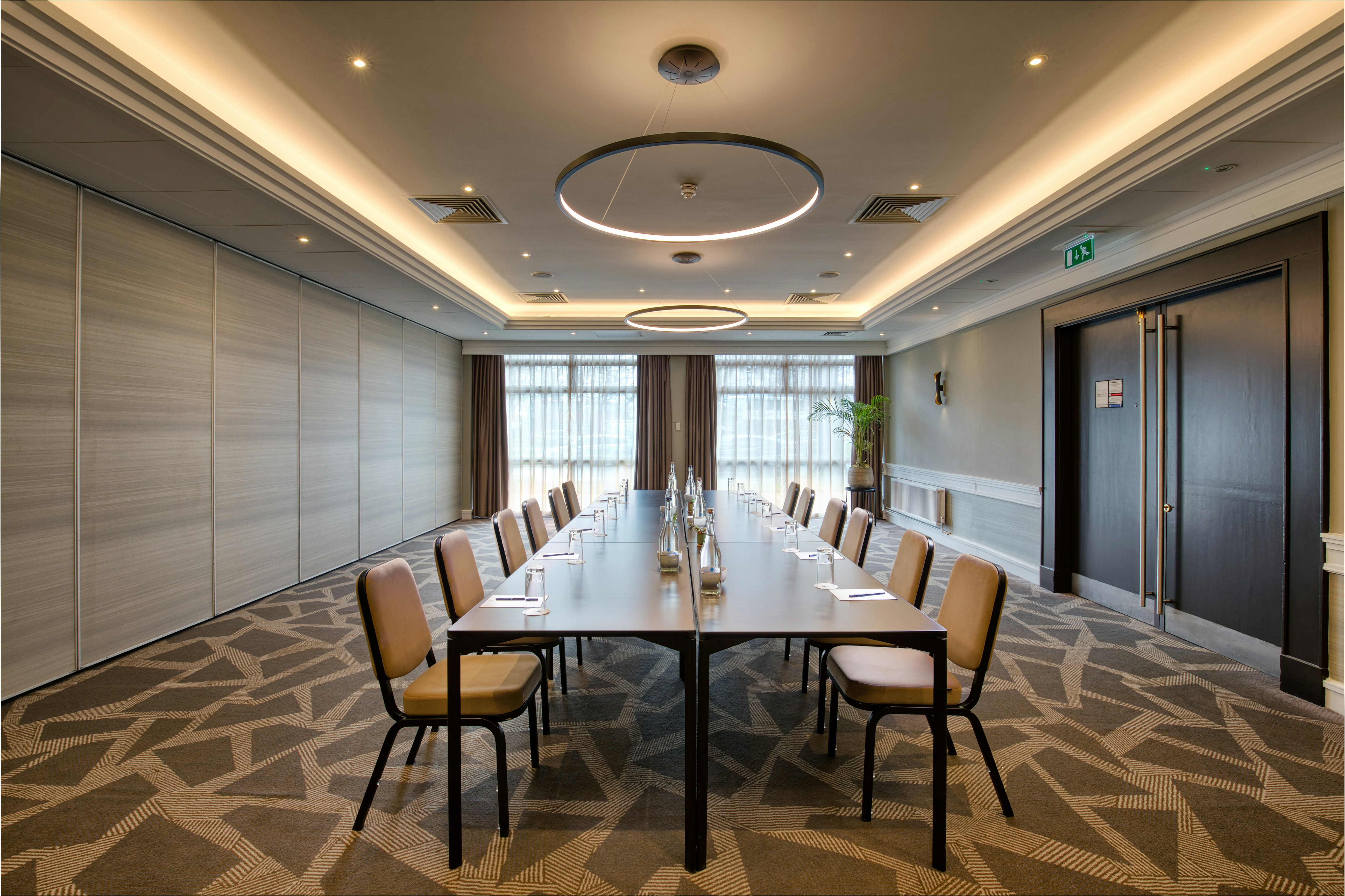 Doubletree By Hilton London Ealing Hotel 36/56