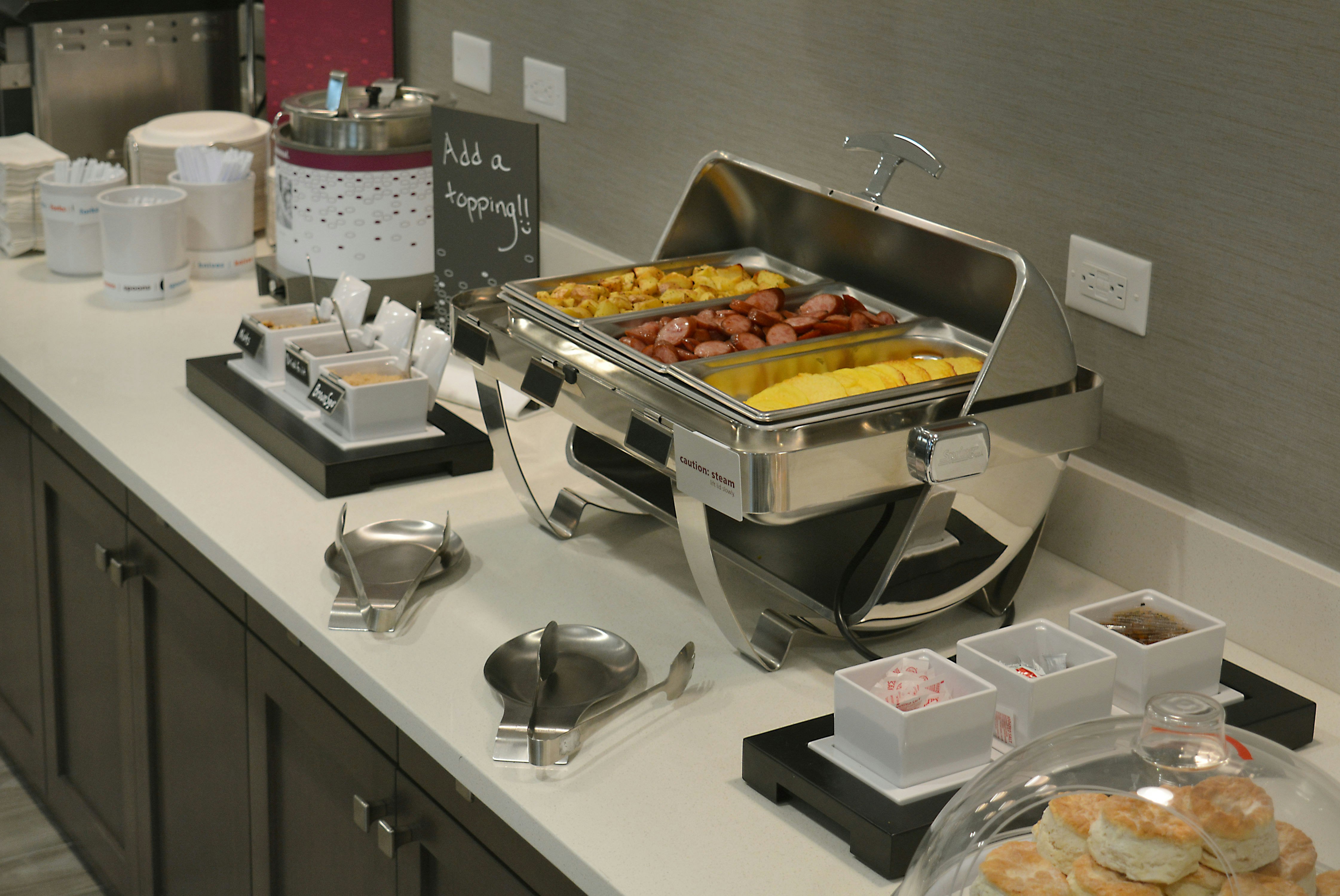 Hampton Inn & Suites Philadelphia/Media 22/47
