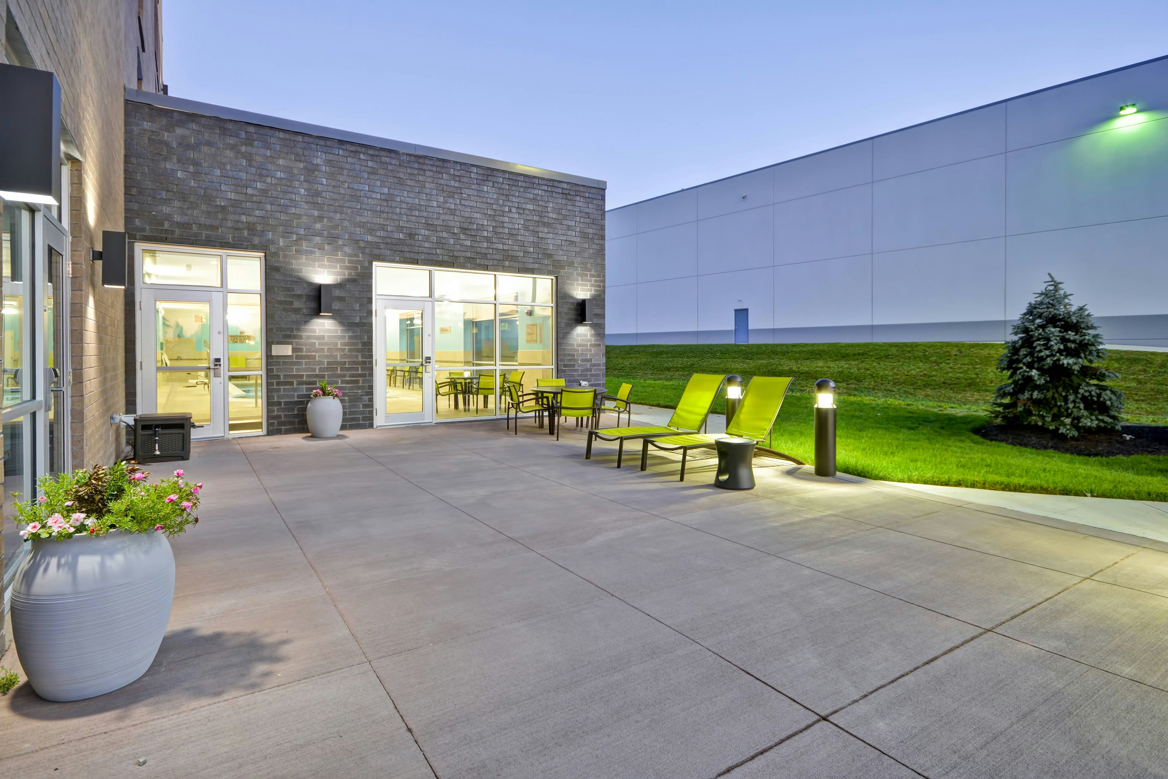 Springhill Suites Cincinnati Blue Ash 44/46
