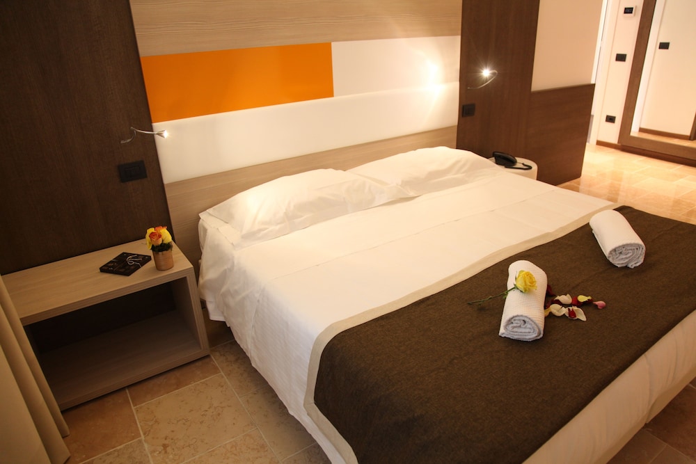 Hotel Metro 14/36