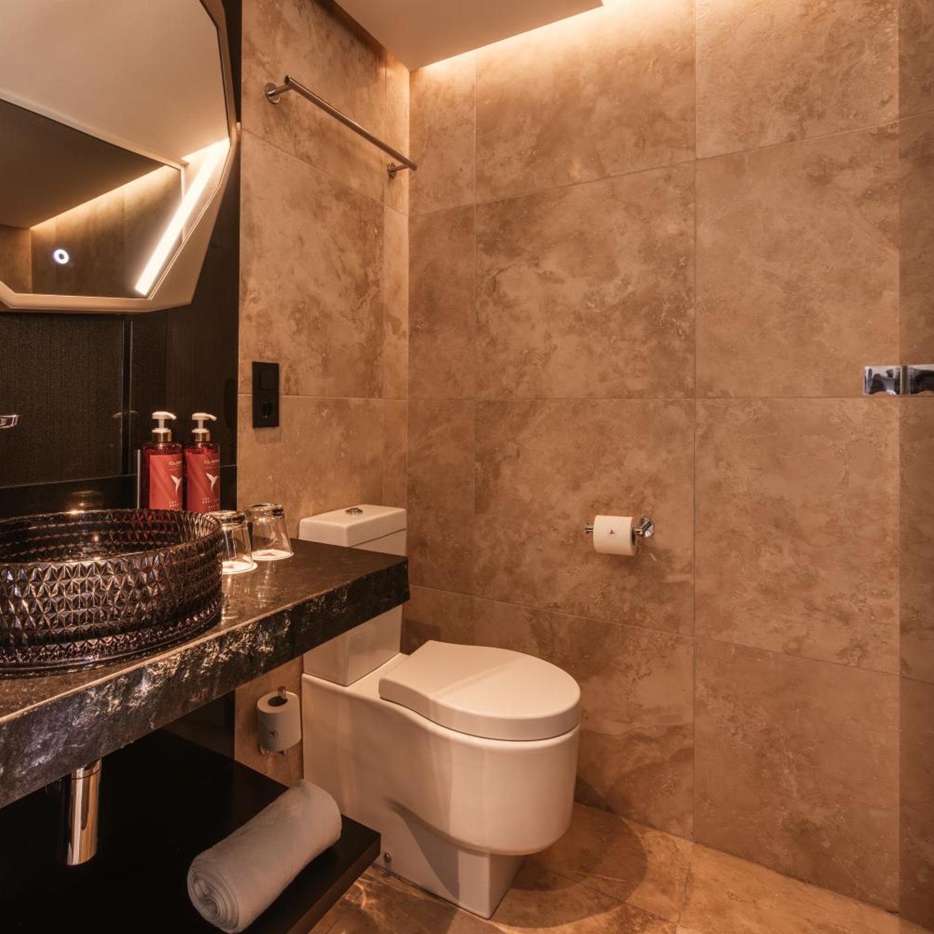 The Unexpected Ibiza Hotel - Adults Only 50/51