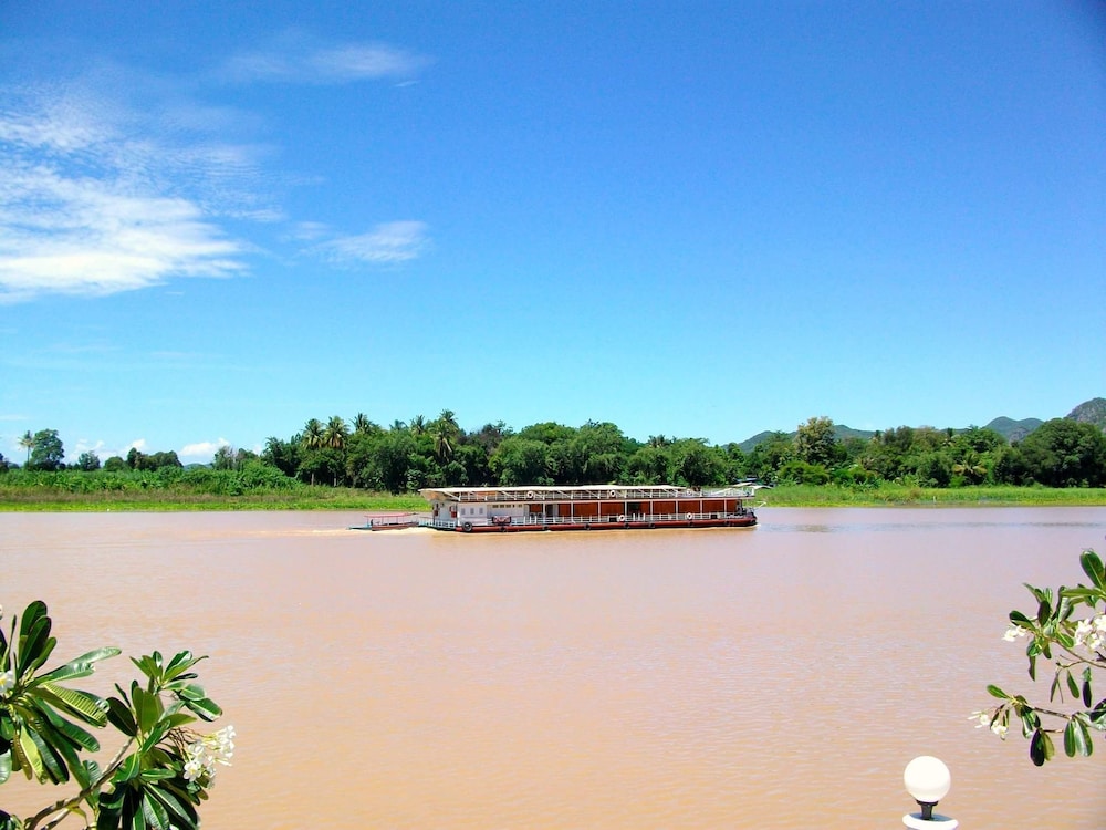 Khunya Resort Riverkwai 17/20